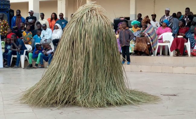 SUR LES TRACES DES TRADITIONS KALOUNAYES ET FOGNY DIAMBANG